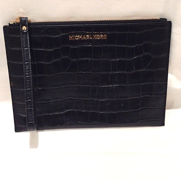 MICHEAL Micheal Kors Bedford  Zip Black Crocodile Embossed Leather Clutch - Picture 1 of 7